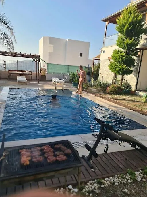 Babacim Havuzlu Saunali Villa Turgutreis